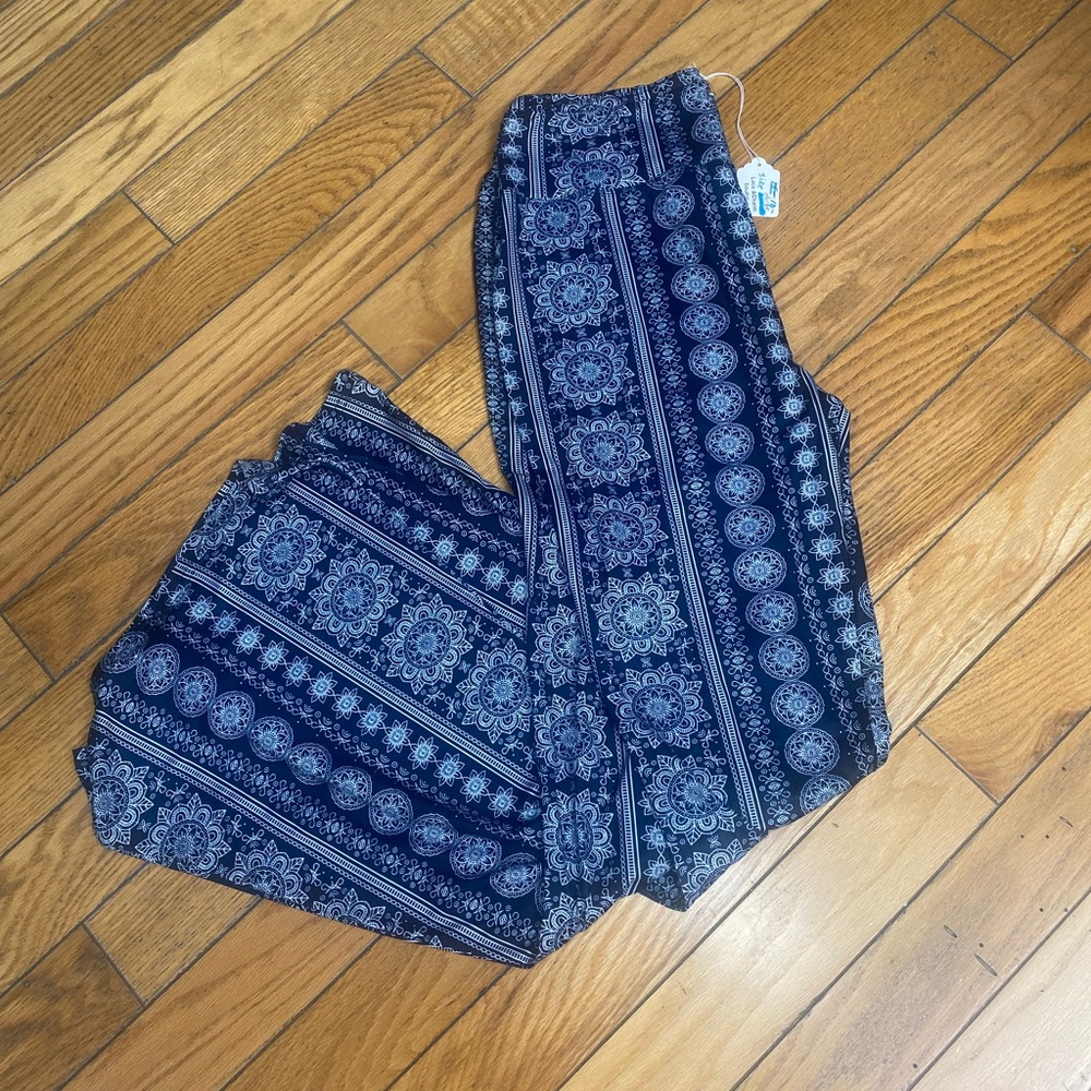 Cute bell bottoms size large